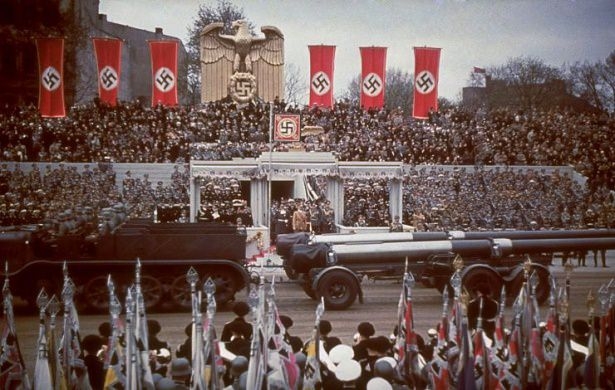 Hitler ve görmediğiniz fotoğrafları 24