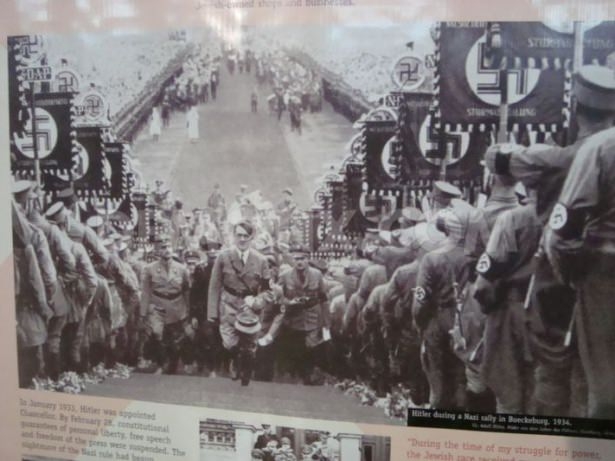 Hitler ve görmediğiniz fotoğrafları 30