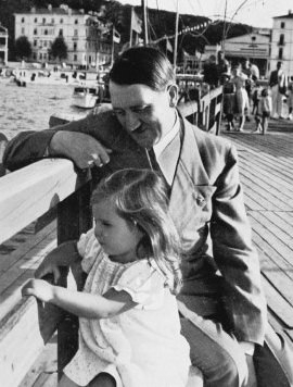 Hitler ve görmediğiniz fotoğrafları 48