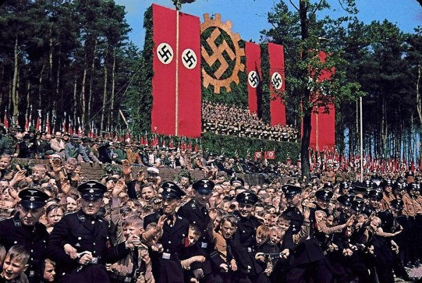 Hitler ve görmediğiniz fotoğrafları 5