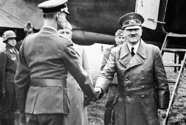 Hitler ve görmediğiniz fotoğrafları 56