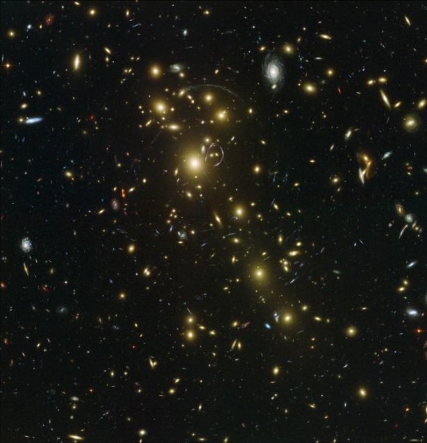 Hubble teleskopundan inanılmaz kareler 73