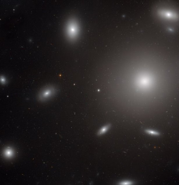 Hubble teleskopundan inanılmaz kareler 80