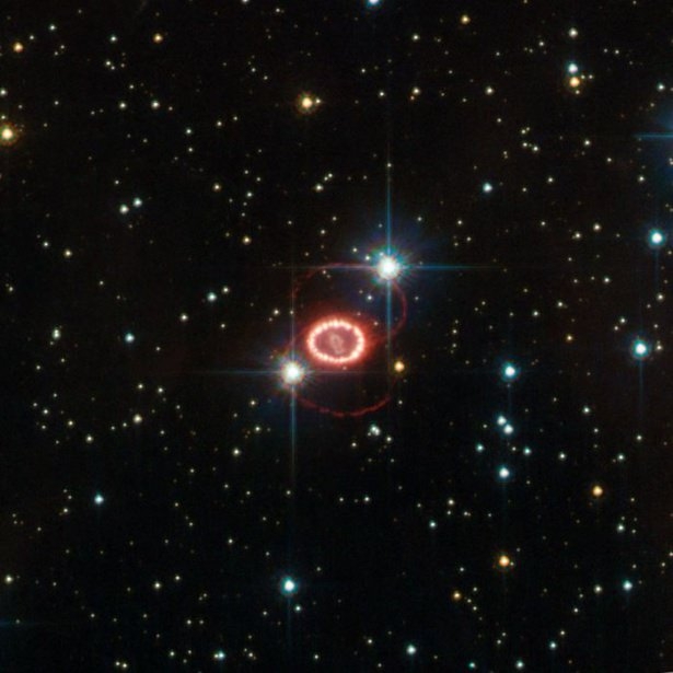 Hubble teleskopundan inanılmaz kareler 86