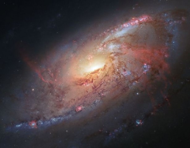 Hubble teleskopundan inanılmaz kareler 9