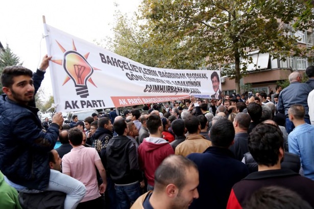 Başbakan Davutoğlu çocuklara harçlık dağıttı 16
