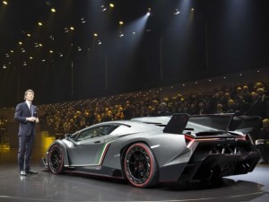 Geleceğin çılgın araba tasarımları