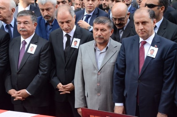 Şehit başkomiser son yolculuğuna uğurlandı 6