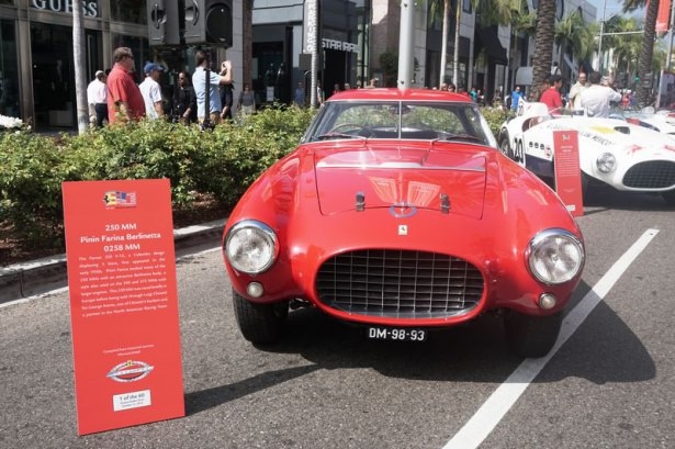 Ferrari'den 60. yıla özel 60 Ferrari 30
