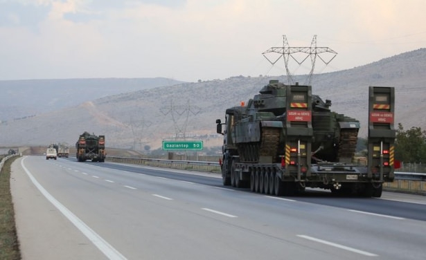Suriye sınırına tank sevkıyatı! 11