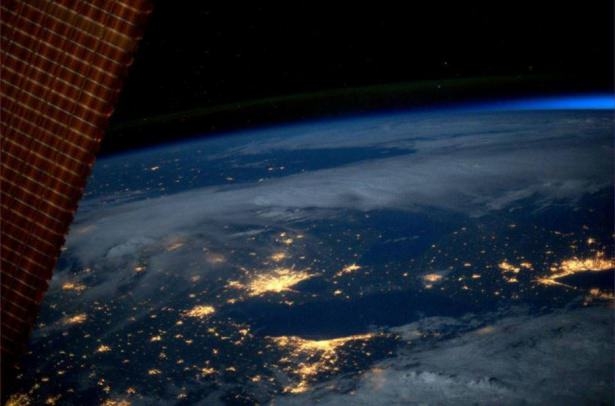 Dünyanın uzaydan çekilen harika fotoğrafları 26