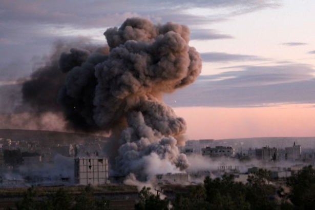 IŞİD Kobani'yi alev topuna çevirdi 2