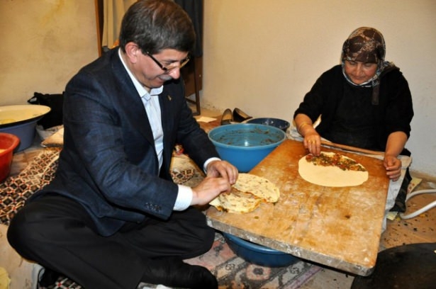 Görmediğiniz fotoğraflarla Ahmet Davutoğlu 19