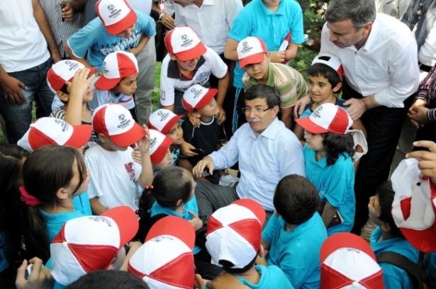 Görmediğiniz fotoğraflarla Ahmet Davutoğlu 24