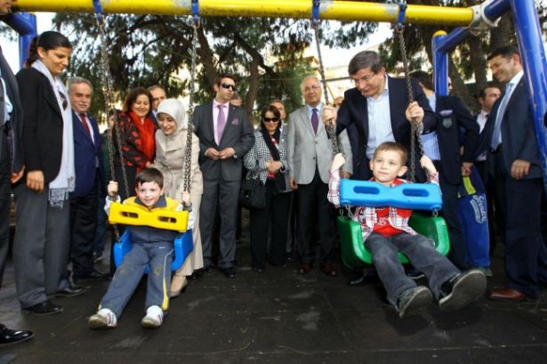 Görmediğiniz fotoğraflarla Ahmet Davutoğlu 30