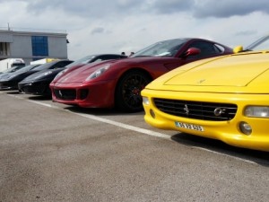 Ferrariler hızını göstermek için İstanbul'da