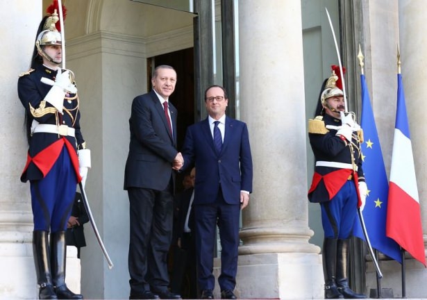 Cumhurbaşkanı Erdoğan Fransa'da 10