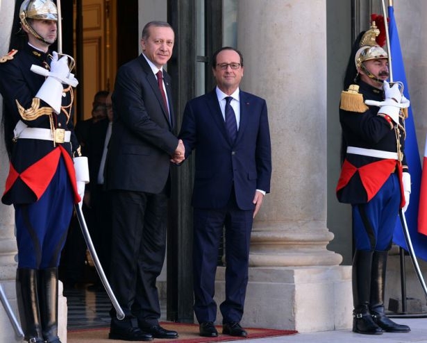 Cumhurbaşkanı Erdoğan Fransa'da 12