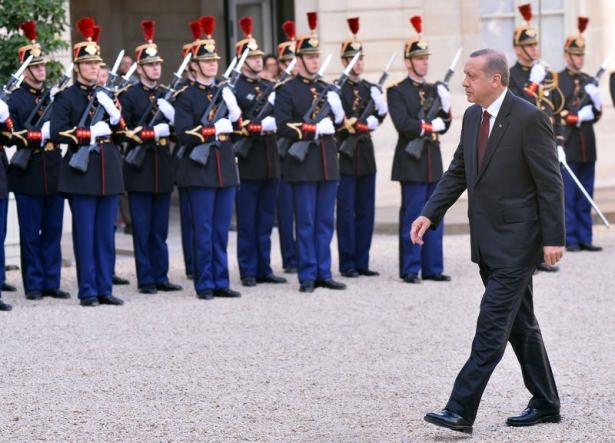Cumhurbaşkanı Erdoğan Fransa'da 9
