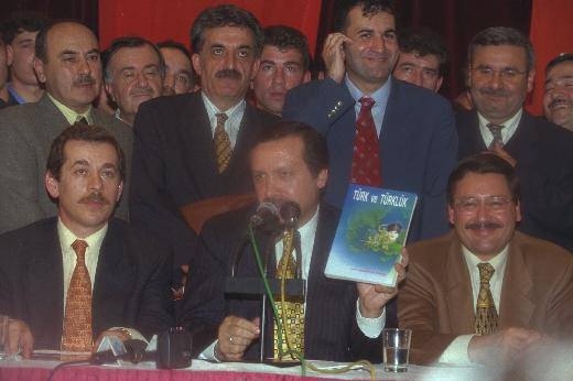 Dünden bugüne Ak Parti 27