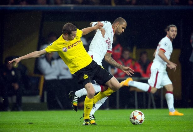 Cimbom yine yeni yeniden bozgun yedi! 32