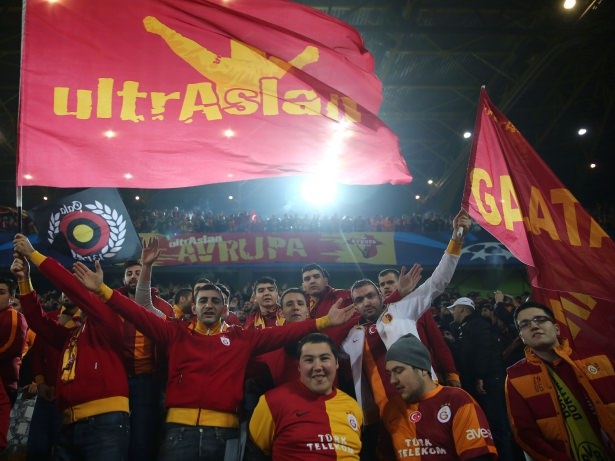 Cimbom yine yeni yeniden bozgun yedi! 5