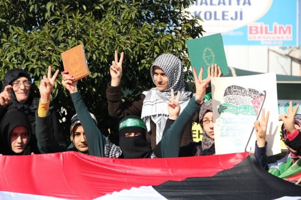 Türkiye 'Kahrolsun İsrail' sloganlarıyla inledi 50