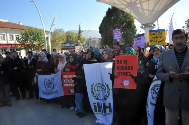 Türkiye 'Kahrolsun İsrail' sloganlarıyla inledi 85