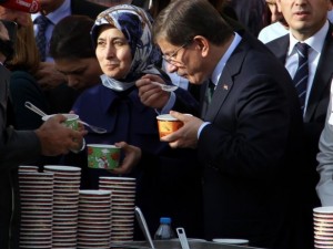 Başbakan Hacı Bektaş-ı Veli Türbesi’ni ziyaret etti