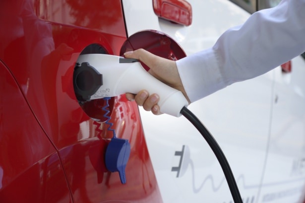 3 TL ile 160 km yol yapan otomobil 1