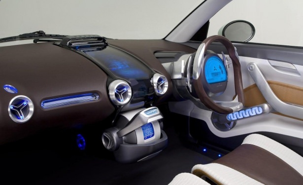 3 TL ile 160 km yol yapan otomobil 20