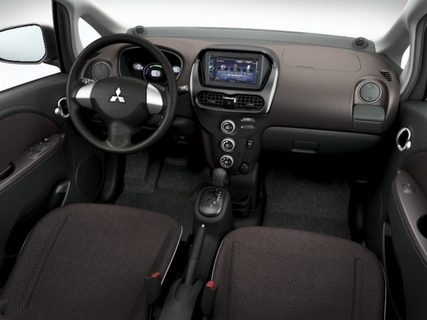 3 TL ile 160 km yol yapan otomobil 9