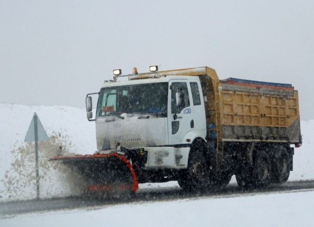 Kar kalınlığı 10 santimetreyi geçti! 10