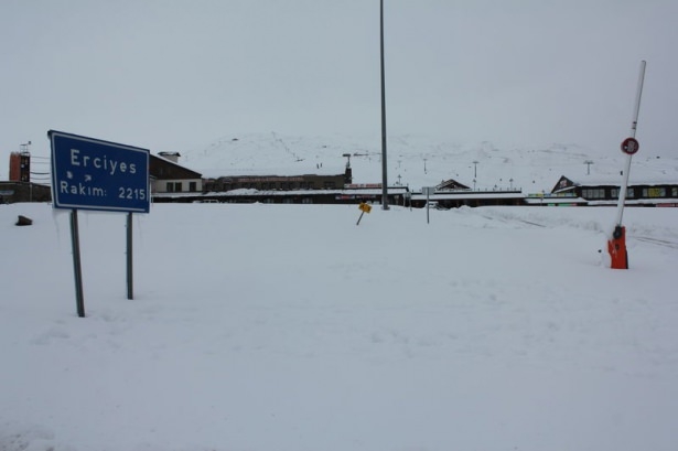 Kar kalınlığı 10 santimetreyi geçti! 3