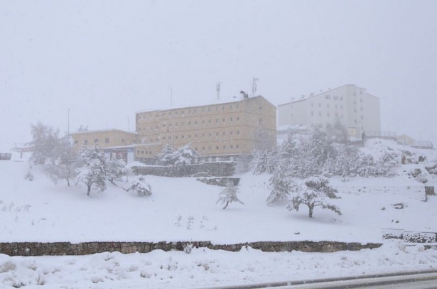 Kar kalınlığı 10 santimetreyi geçti! 9