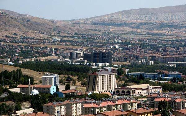 İsimleri Cumhuriyet ile değişen iller 17