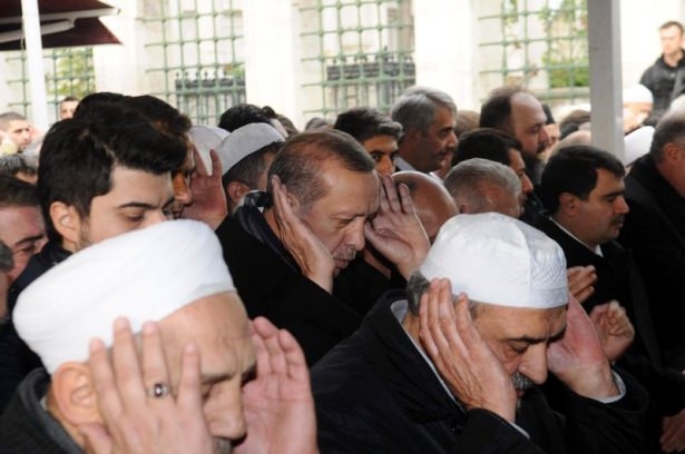 Erdoğan'dan hocası Öztürk'e son görev 6