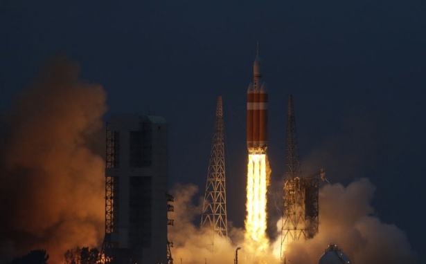 NASA, Orion'un test uçuşuna başladı 4