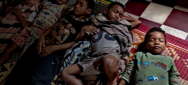 Şükür gerektiren kareler; Yoksulluk 14