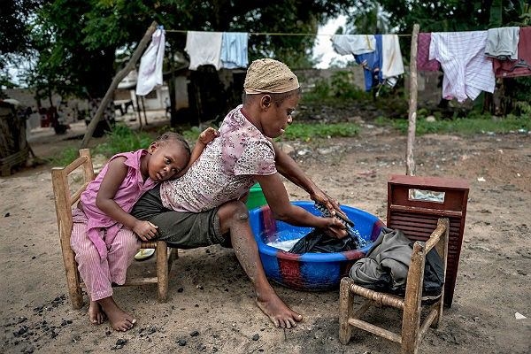 Şükür gerektiren kareler; Yoksulluk 7