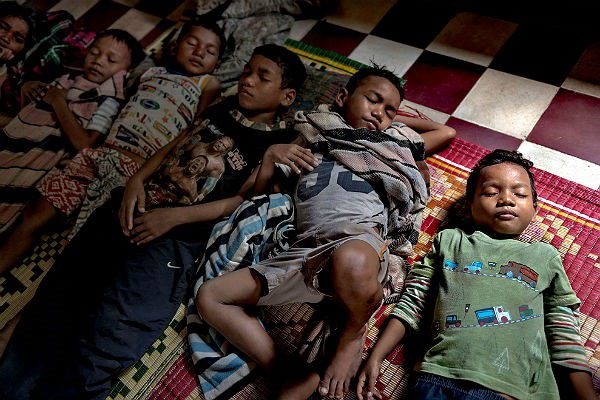 Şükür gerektiren kareler; Yoksulluk 9