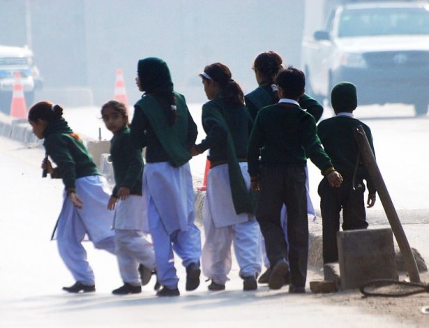 Taliban okul bastı: 500 öğrenciyi rehin aldı 14
