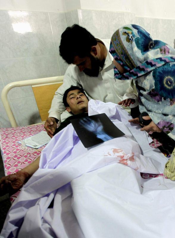 Taliban okul bastı: 500 öğrenciyi rehin aldı 7