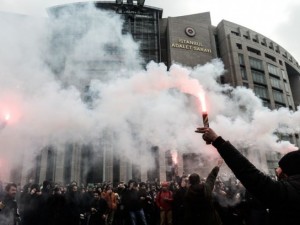 Çağlayan'ı ve adliyeyi tribüne çevirdiler