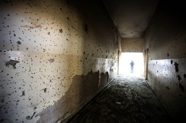 Pakistan'da kana bulanmış sınıflar! 31