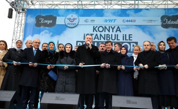 Erdoğan ve Davutoğlu hızlı tren açılış törenine katıldı 6