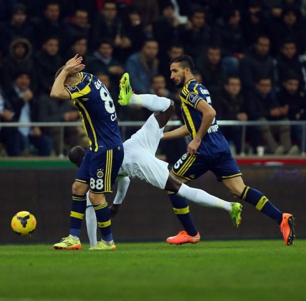 Fenerbahçe seriyi bozmadı! 12