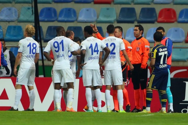 Fenerbahçe seriyi bozmadı! 9