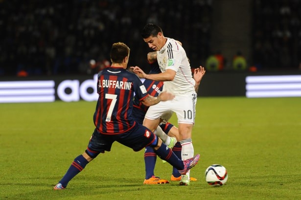 Dünyanın en büyüğü Real Madrid 13