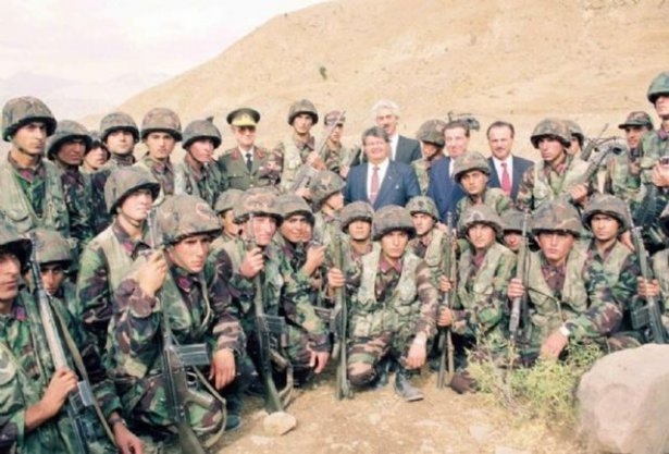 Ahmet Davutoğlu'nu böyle görmediniz 16